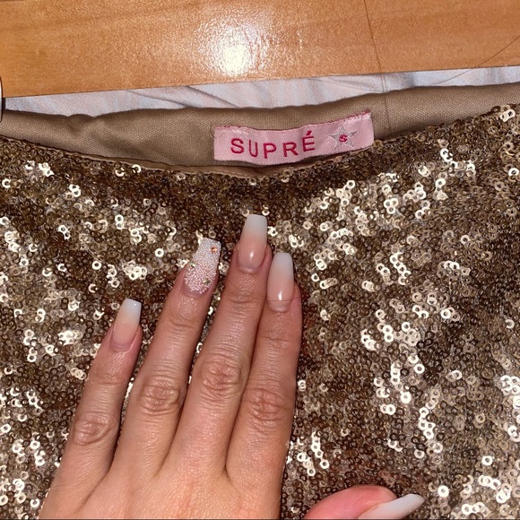 Supre gold tight mini skirt - Picture 4 of 5